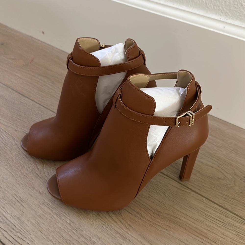 Michael Kors Brown Lawson Open Toe Bootie NEW Size 10M - Picture 4 of 6